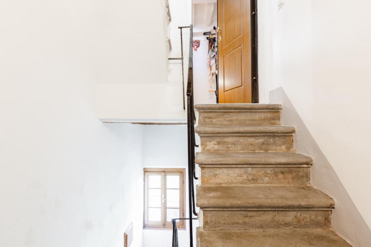 Piazza Dei Cavalieri Orange Attic Apartment Pisa Bagian luar foto